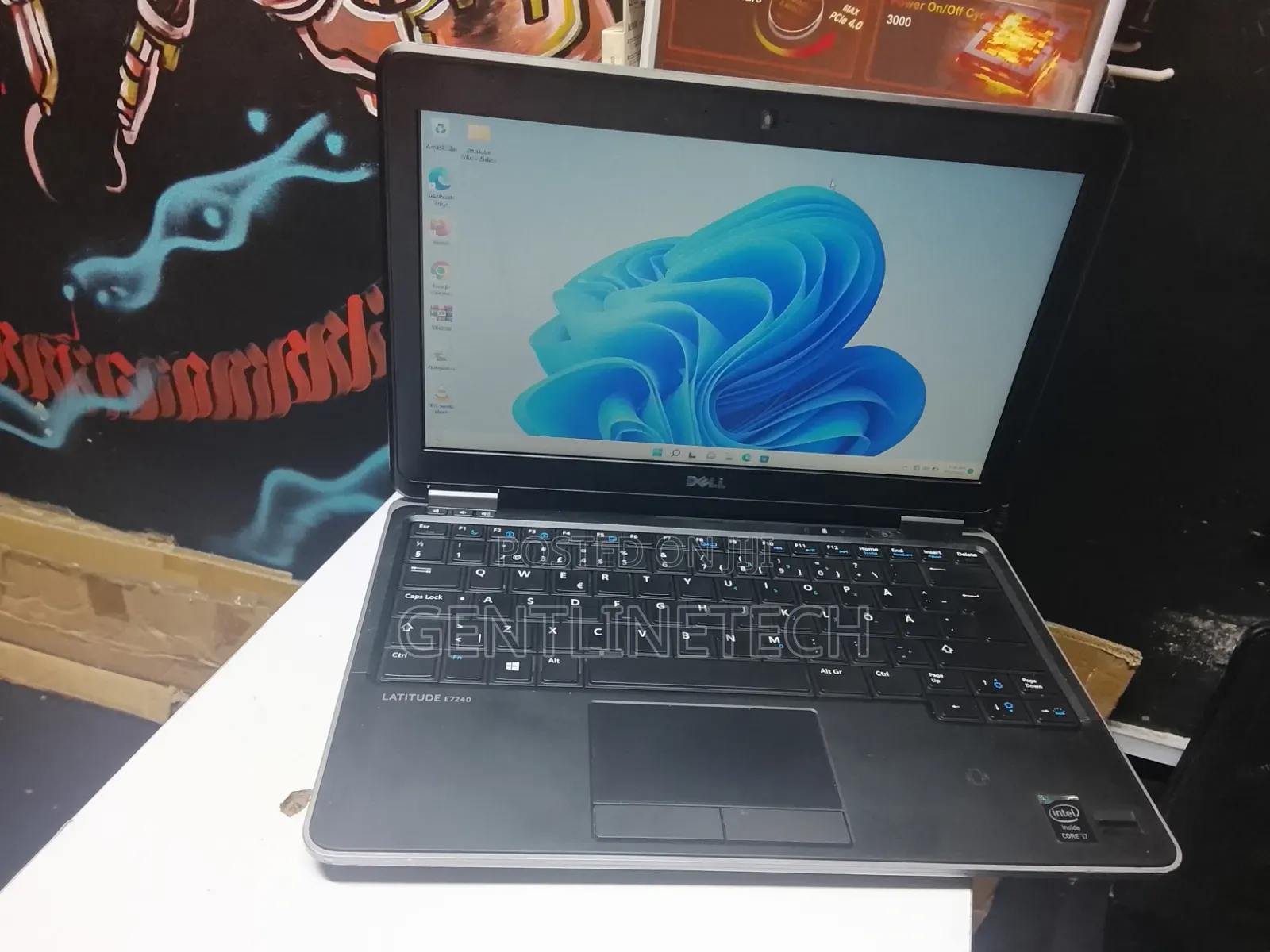 Laptop Dell Latitude E7240 8GB Intel Core i7 SSD 128GB