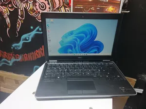 Laptop Dell Latitude E7240 8GB Intel Core i7 SSD 128GB
