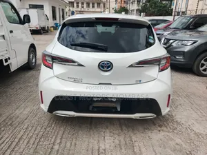 Toyota Corolla 2022 White