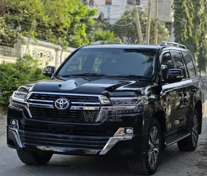 Toyota Land Cruiser 2014 Black