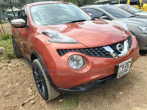 Nissan Juke 2013 Red