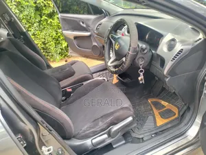 Honda Stream 2010 White