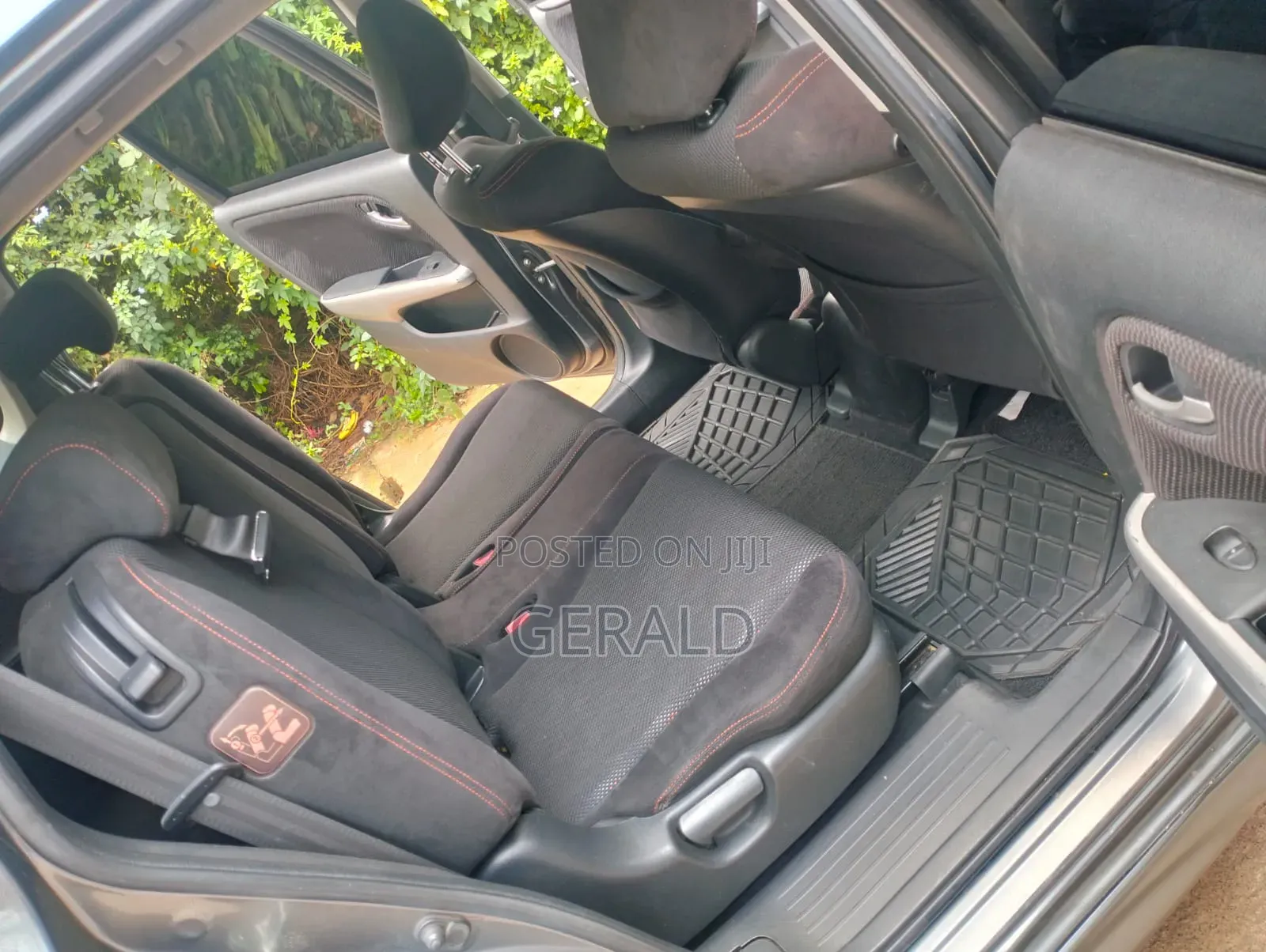 Honda Stream 2010 White