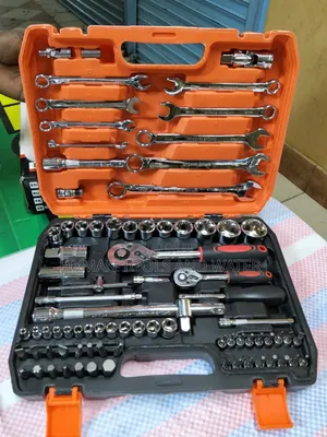 Socket Wrench Spanners Set 82 PCS With Screwdriver Set