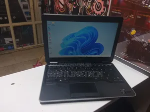 Laptop Dell Latitude E7240 8GB Intel Core i7 SSD 128GB