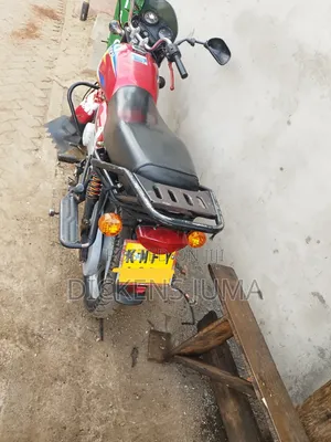 Bajaj Boxer 2022 Red