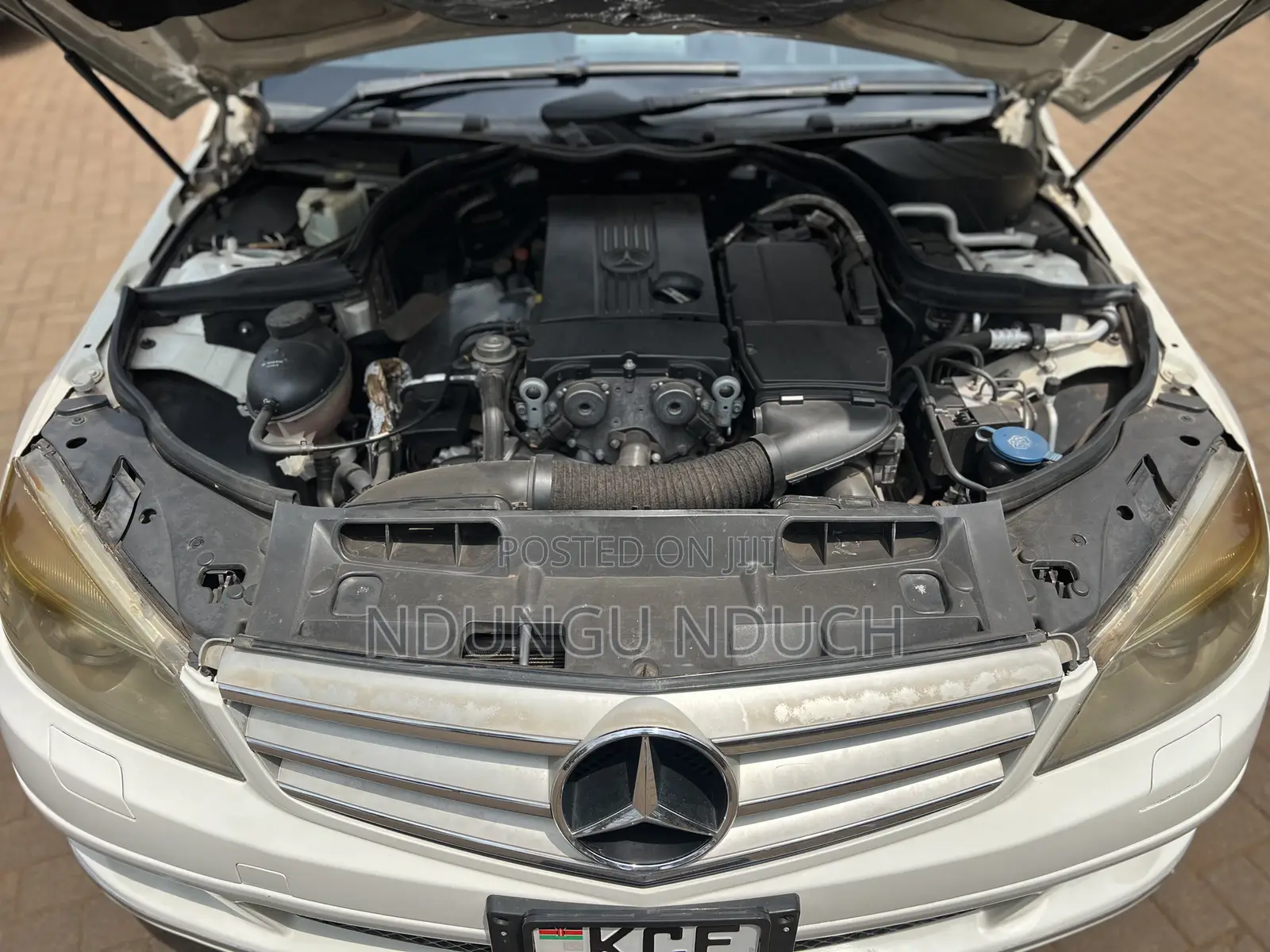Mercedes-Benz C200 2008 White