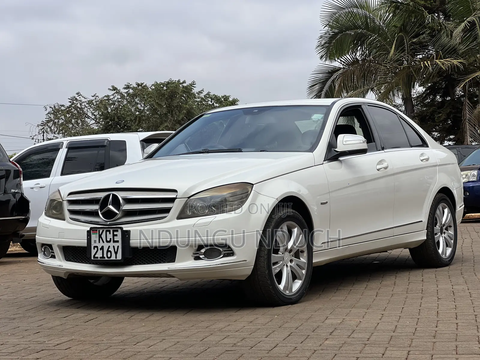 Mercedes-Benz C200 2008 White