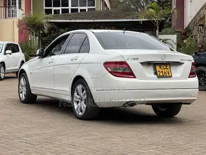 Mercedes-Benz C200 2008 White