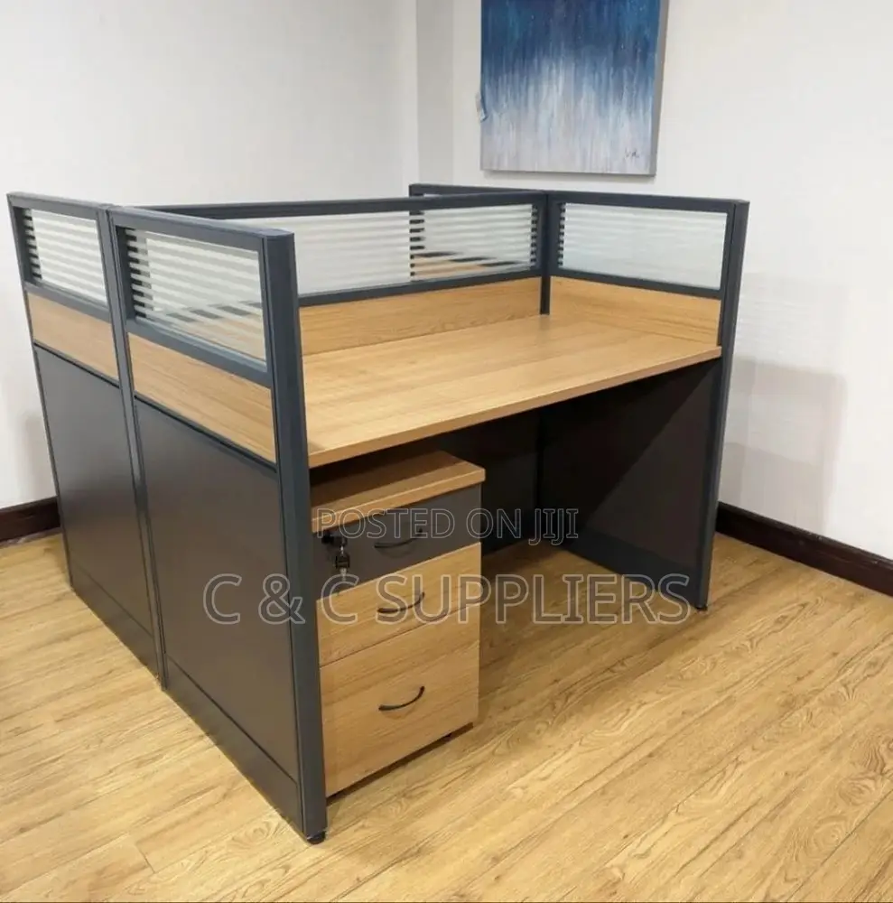 2-Way Brown Open Plan Workstation
