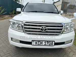 Toyota Land Cruiser 4.6 V8 ZX 2009 White