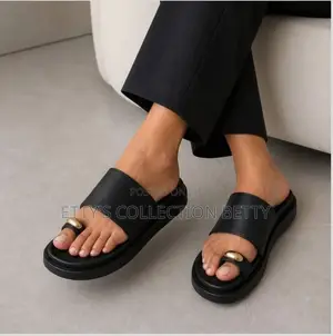 Ladies Luxury Sandals. Brown, White,black and Coffee in Color.