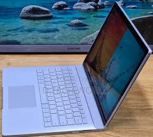 Laptop Microsoft Surface Book 2 16GB Intel Core i7 SSD 512GB