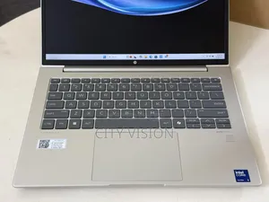 New Laptop HP 16GB Intel Core Ultra 7 SSD 512GB