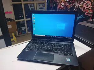 Laptop Fujitsu Lifebook U727 8GB Intel Core i5 SSD 128GB