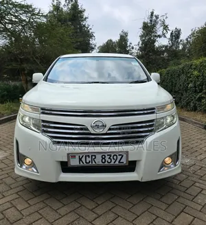 Nissan Elgrand 2011 White