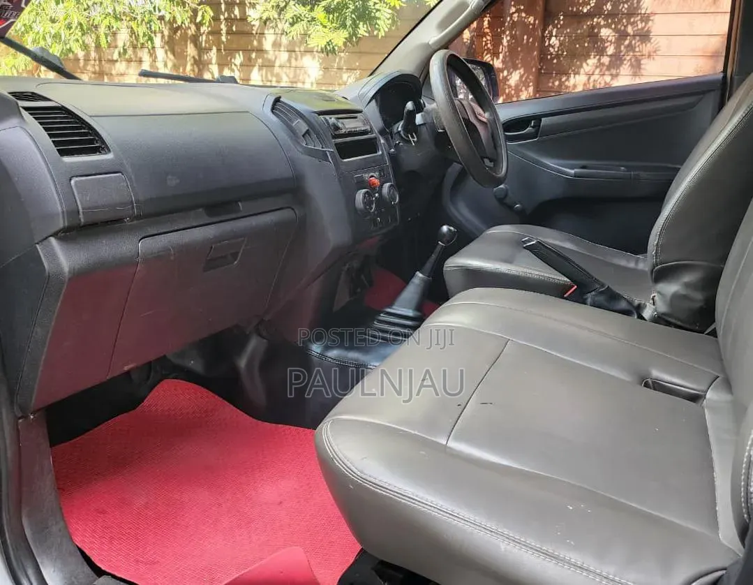 Toyota Hilux 2014