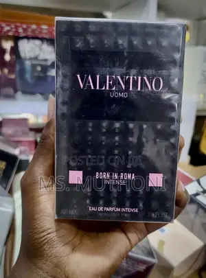 Valentino Uomo Born in Roma Intense Eau De Parfum
