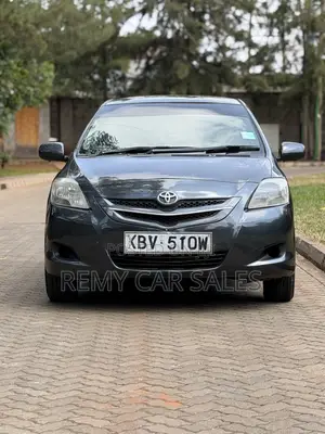 Toyota Belta 2006 Gray