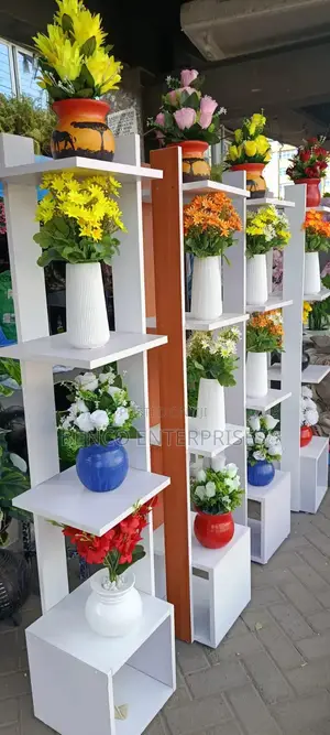 Corner Stands