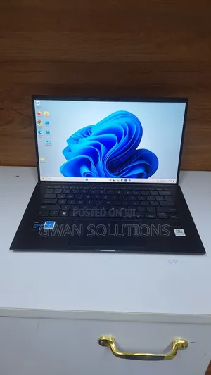 Laptop Asus ASUSPRO B9440UA 16GB Intel Core i7 SSD 512GB