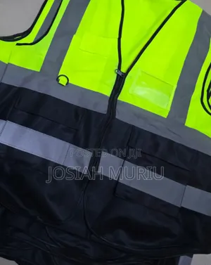 Executive Safety Reflector With Pockets