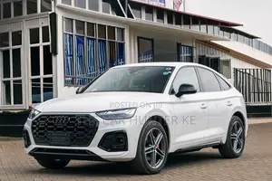 Audi SQ5 2022 White