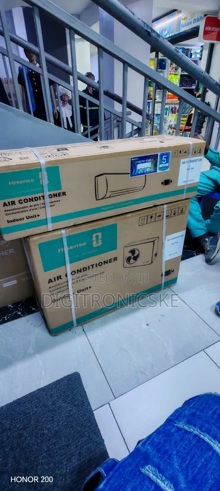 Hisense 12000btu Air Conditioner (With Inverter)