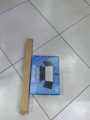 600 LED Video Light With Stand – Studio Outdoor Use