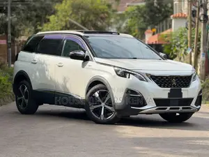 Peugeot 5008 2019 White