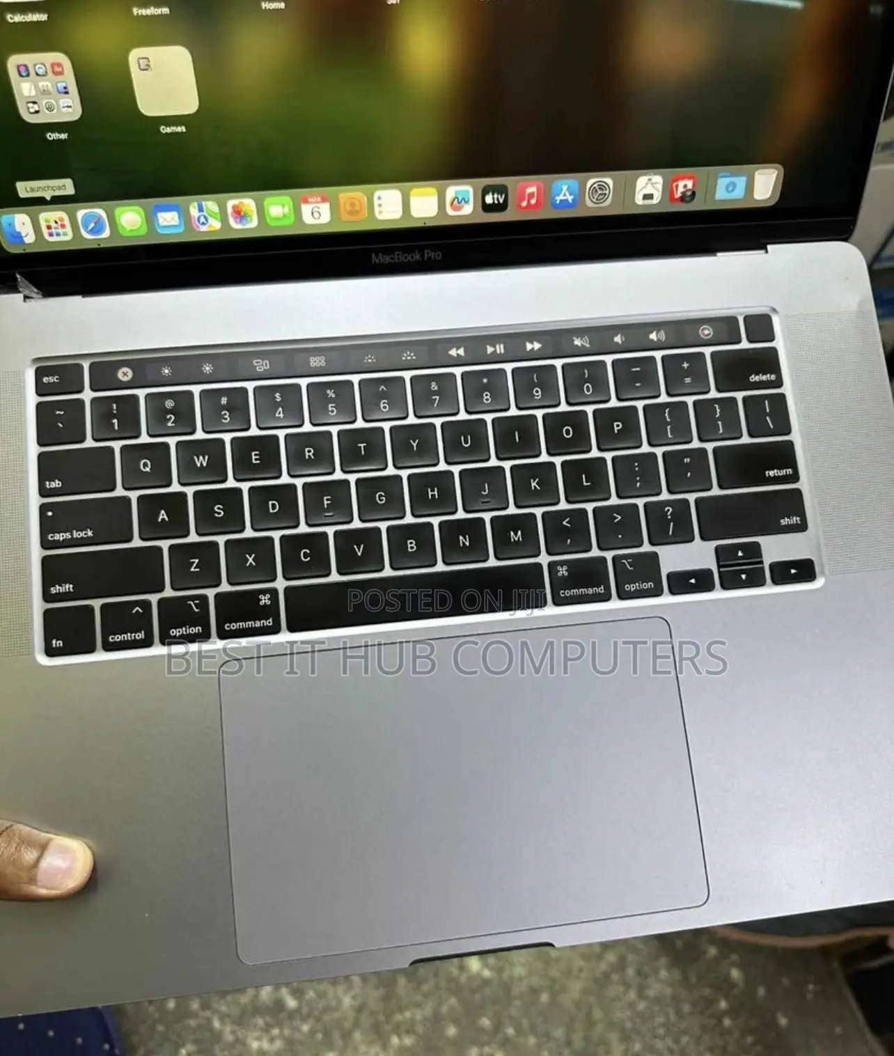 Laptop Apple MacBook Pro 2019 16GB Intel Core i7 SSD 512GB