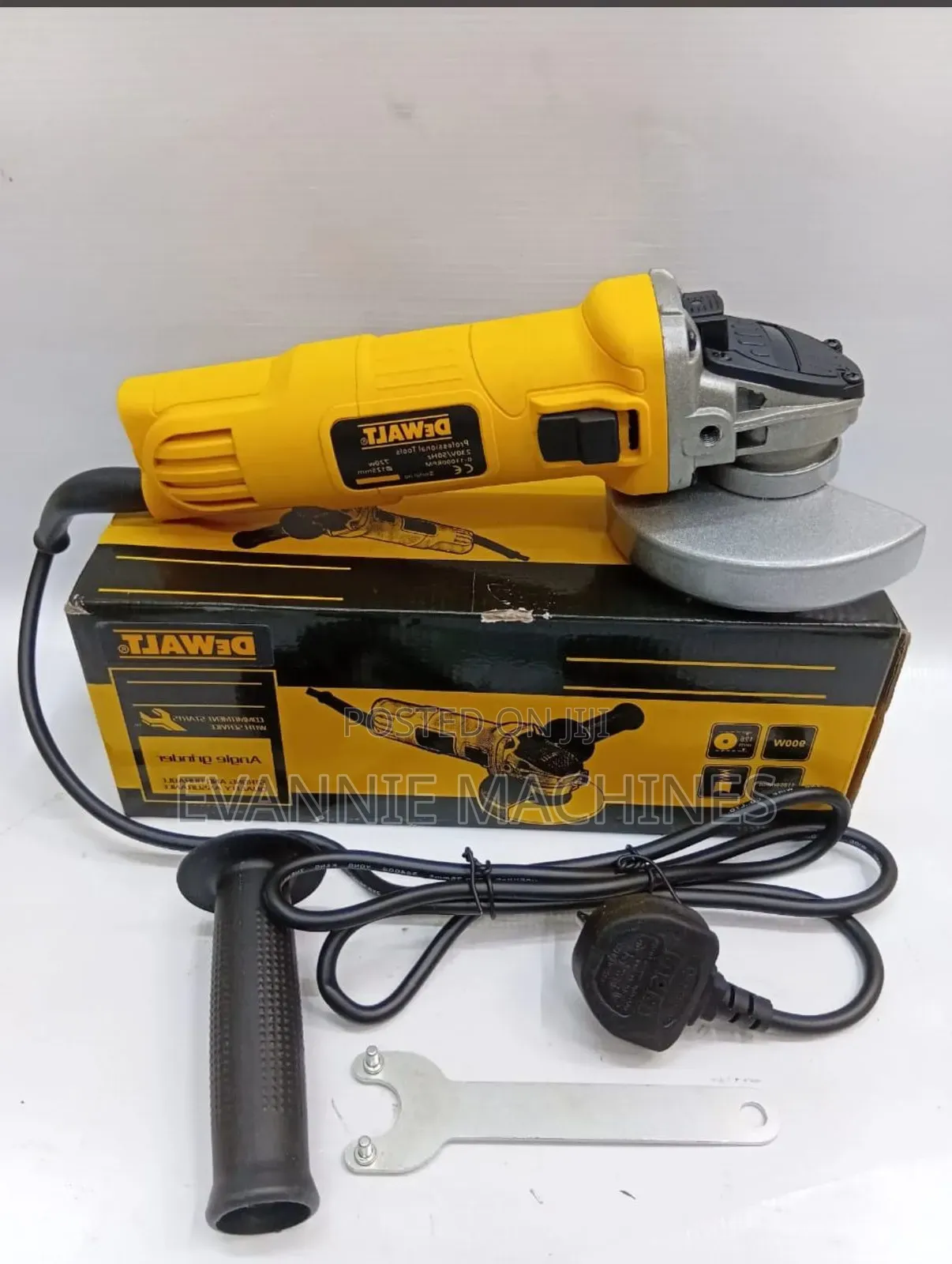 Corded Angle Grinder/ Dewalt Angle Grinder