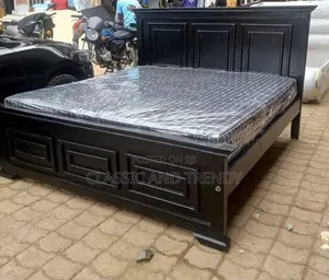 Wooden Bed Black 5x6