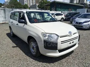 Toyota Succeed 2018 White