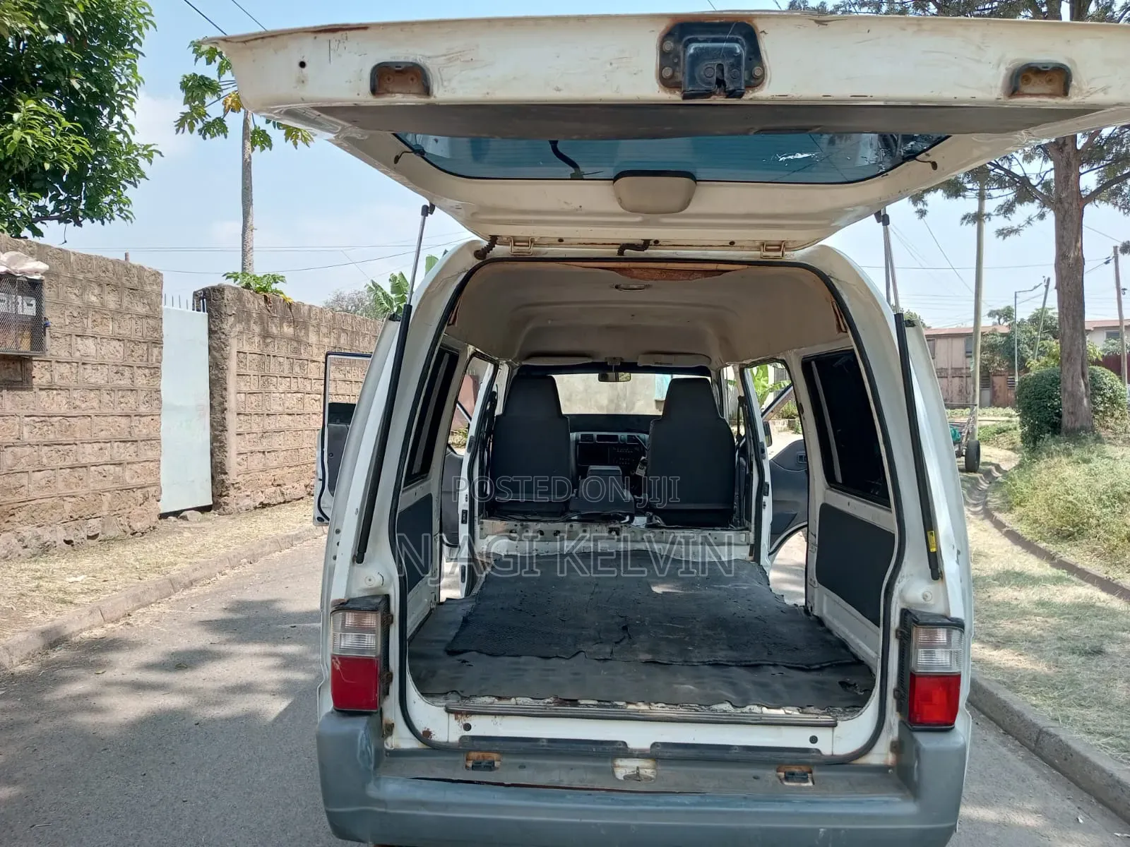 Mazda Bongo 2012 White