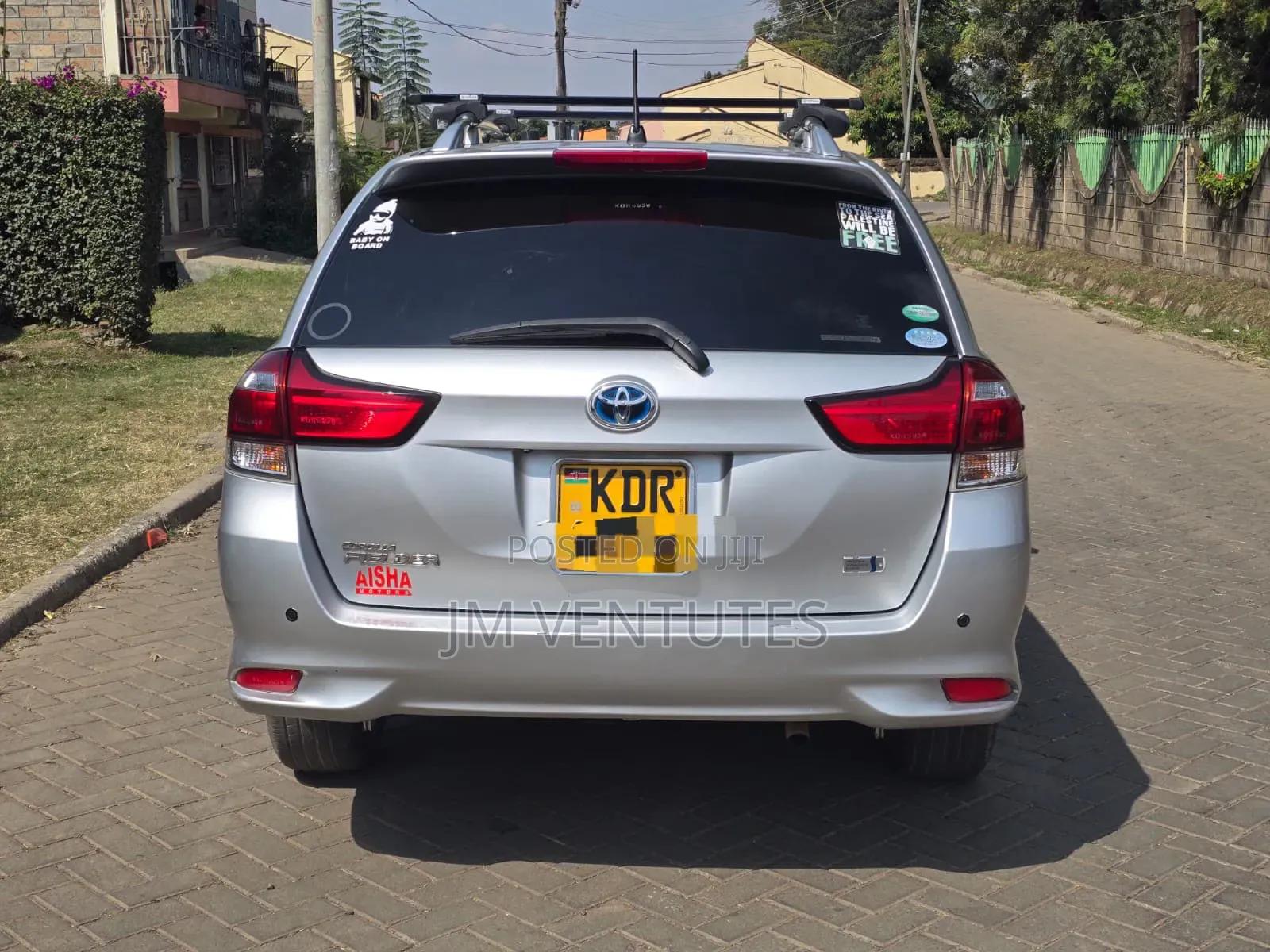 Toyota Corolla Fielder 2018 Silver