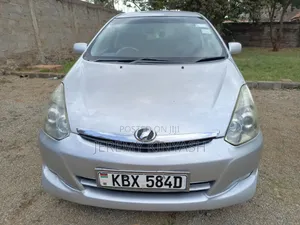 Toyota Wish 2006 Silver