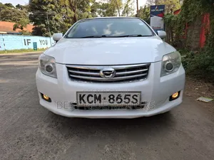 Toyota Axio 2011 Pearl