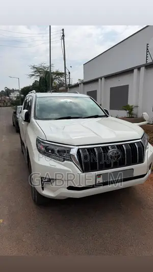 Toyota Land Cruiser Prado 2.7 2020 White