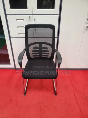 Boardroom/Visitor's Mesh Chair