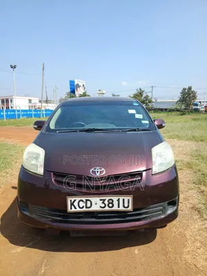 Toyota Passo Sette 2008 Maroon