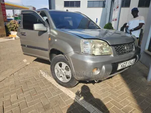 Nissan X-Trail 2006 Gray