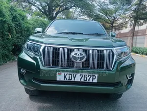 Toyota Land Cruiser Prado 2012 Green