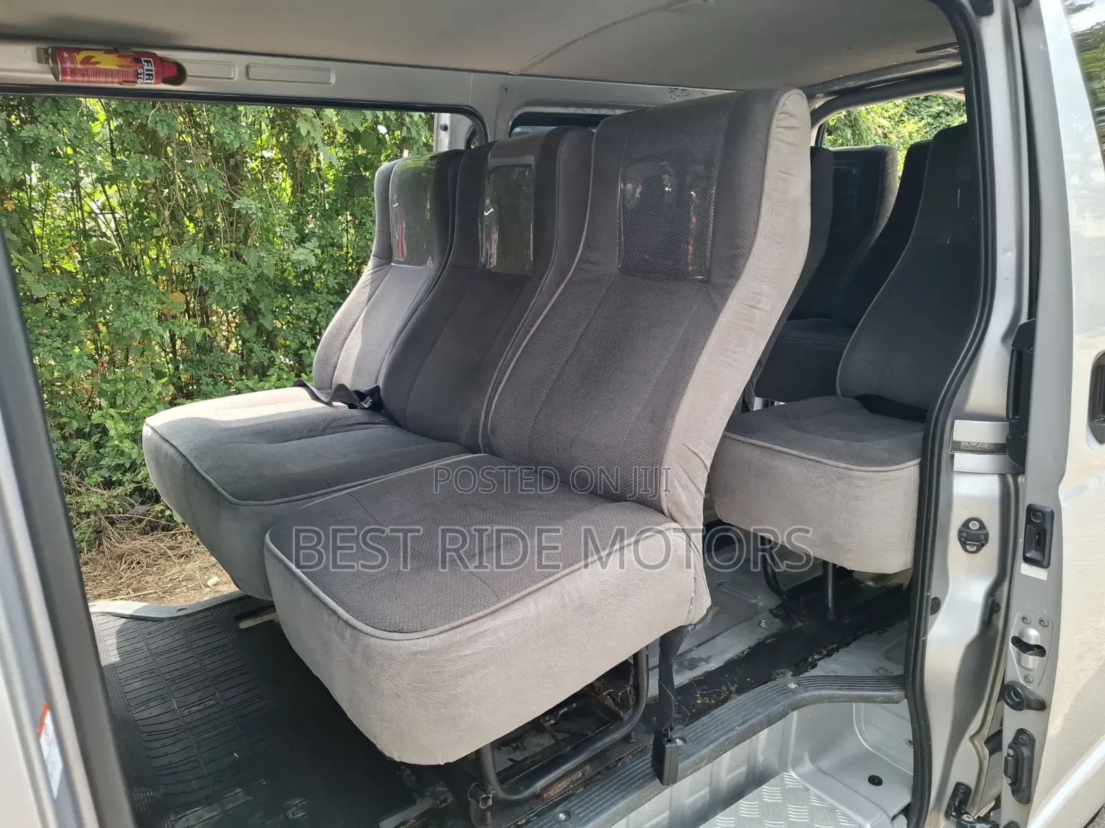 Toyota HiAce 2016 Silver