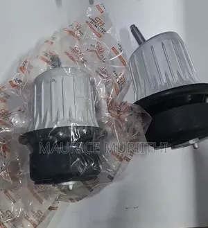 Engine Mounts Lhs, RHS Mark X, Crown