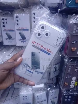 "IP 17 Pro Maxdistinct Triangular Camera Layout Case