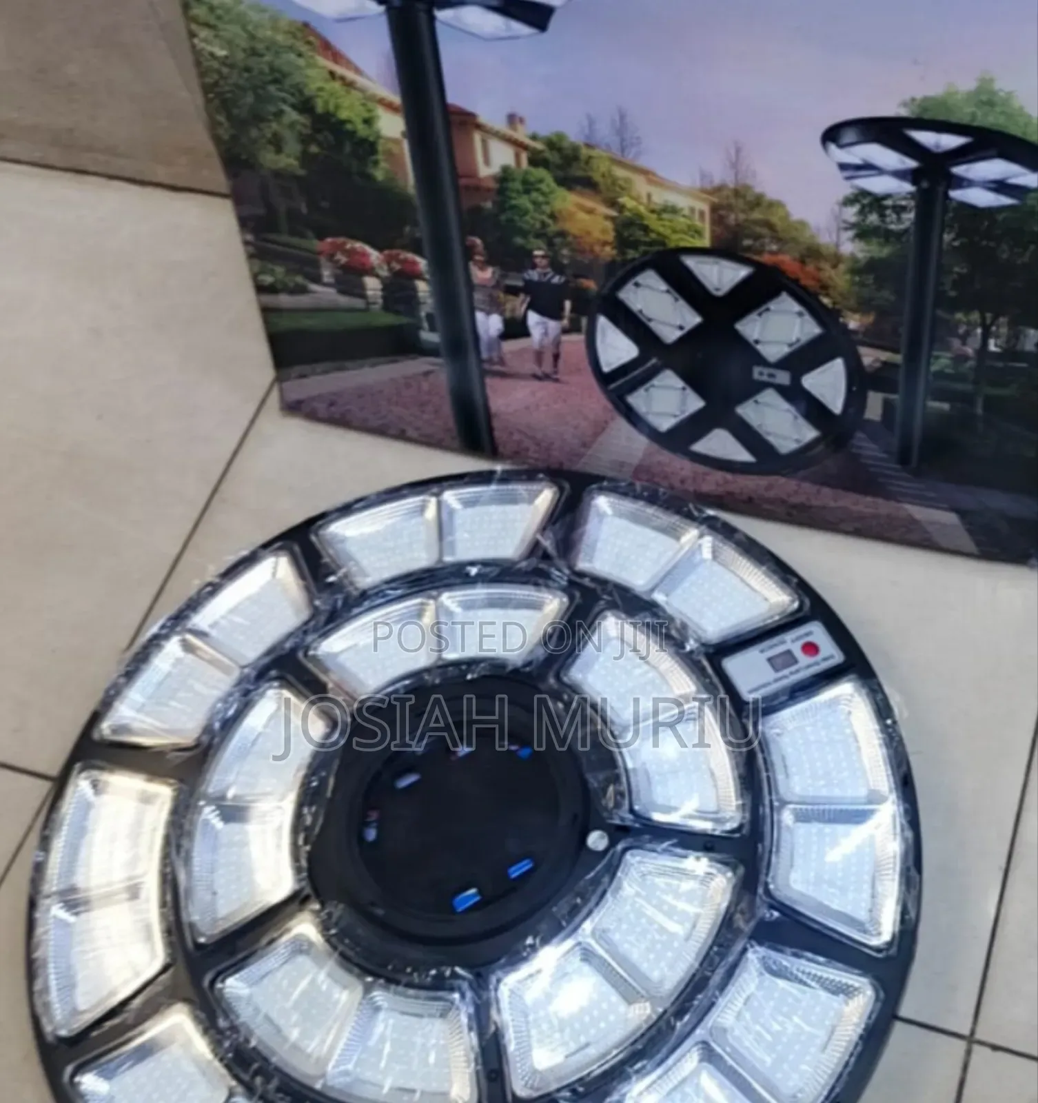 High Power 2000w Solar Round Streetlight