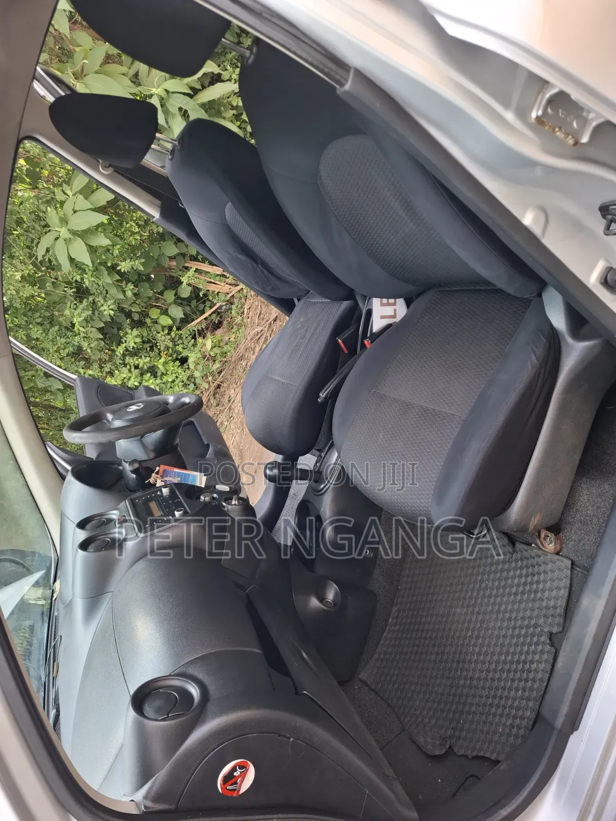 Nissan March 2013 Silver