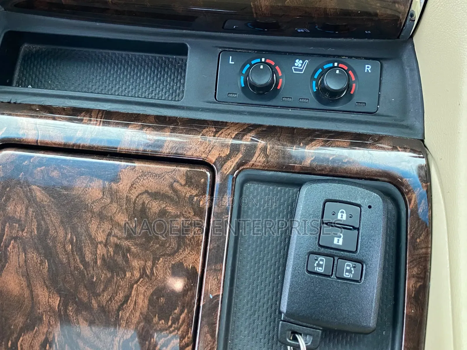 Toyota Alphard 2019 Beige