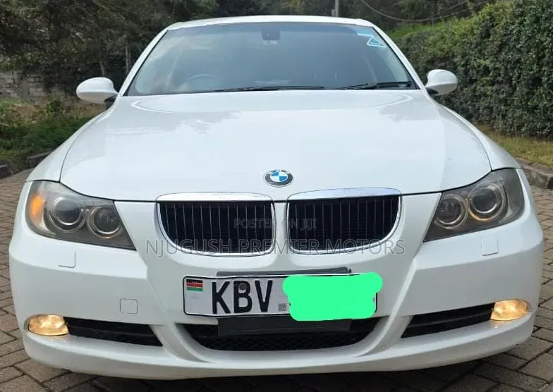 BMW 320i 2006 White